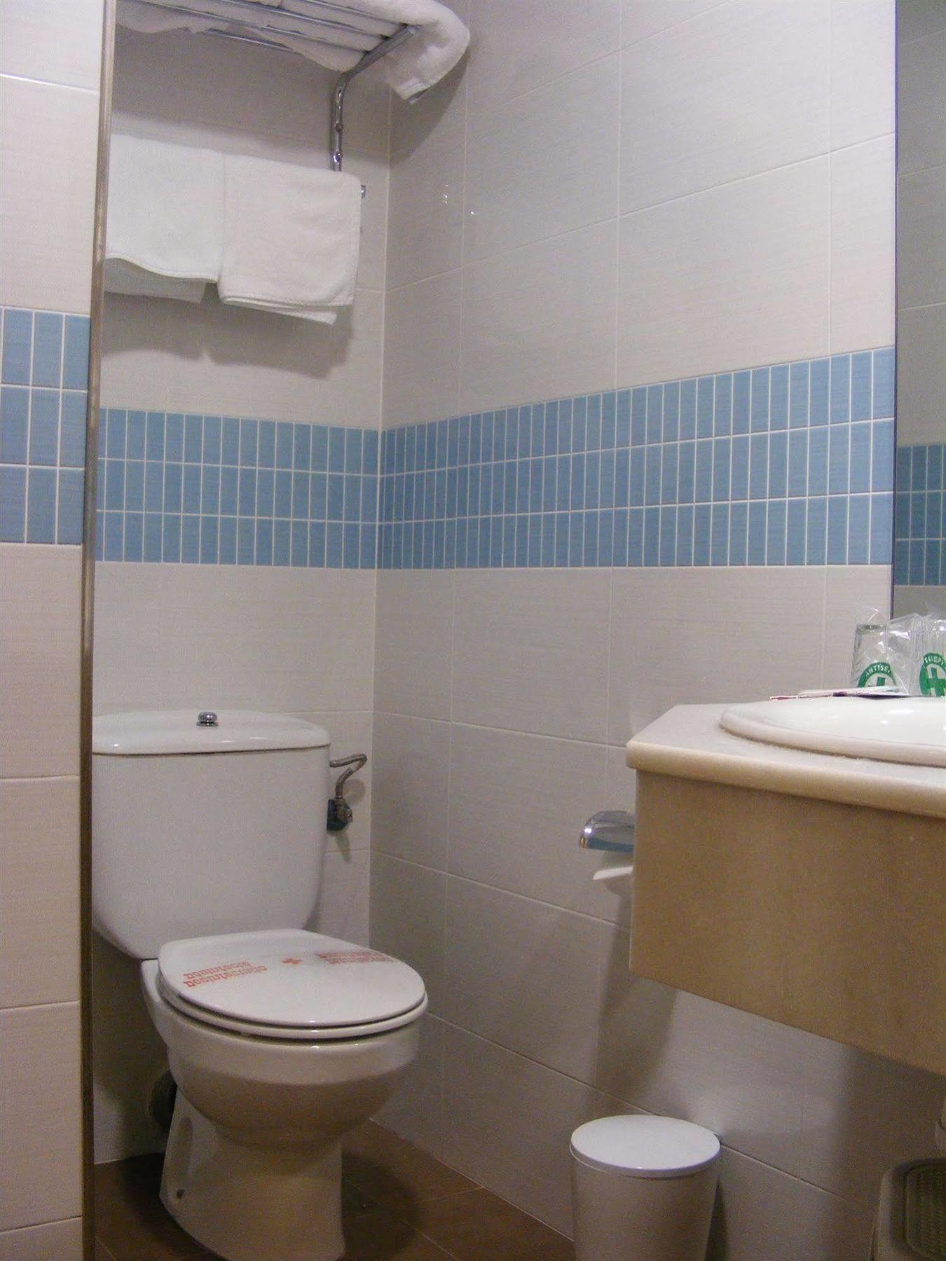 Hotel Alkazar Βαλένθια Εξωτερικό φωτογραφία